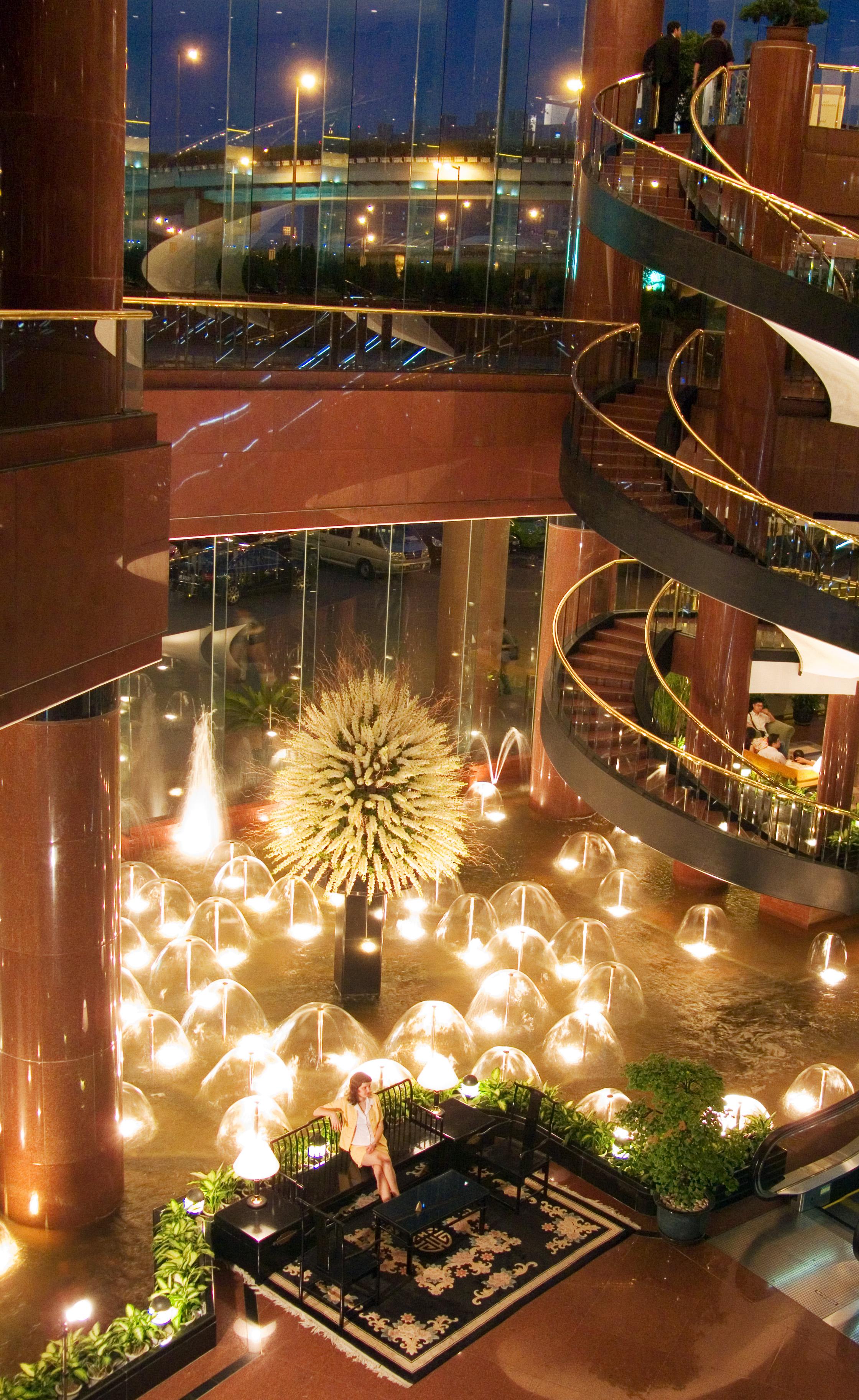 Hua Ting Hotel And Towers Shanghai Buitenkant foto